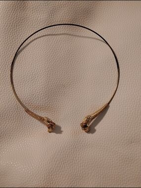 Rare JJ Gold Toned Double Ram-Head Torque Necklace - Elegant Women’s Collar